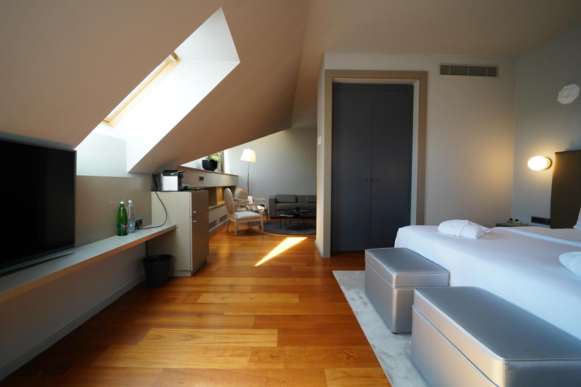 987 Design Prague Hotel Luaran gambar