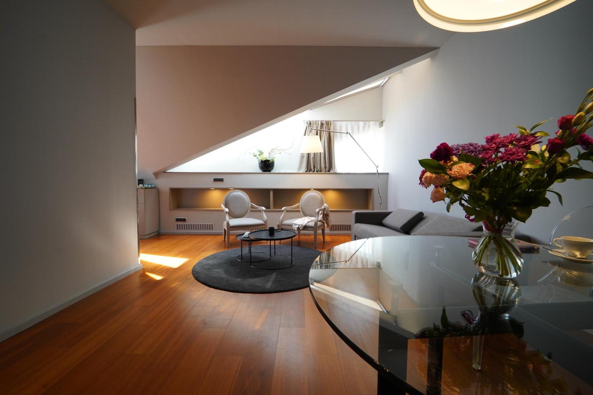 987 Design Prague Hotel Luaran gambar
