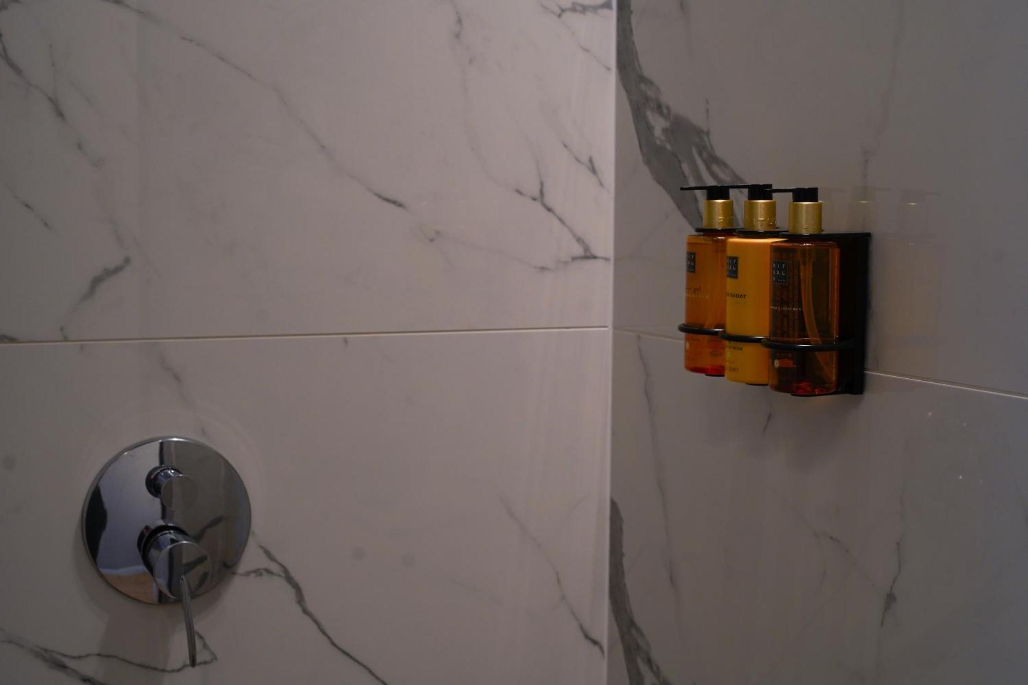 987 Design Prague Hotel Luaran gambar